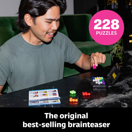 Educational Insights Kanoodle - Original 3D Brain Teaser Puzzle, Single Player Mind Challenge Toys, Handheld Travel Games, Challenging Logic Puzzles and Gifts for Kids, Teens & Adults Ages 7+