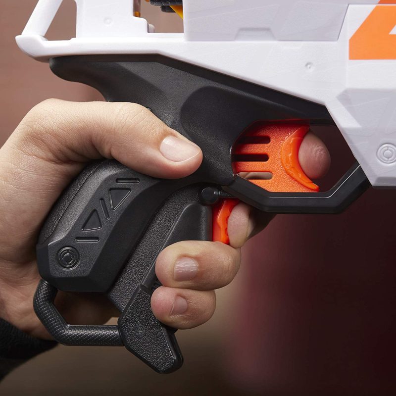 Nerf Ultra Two Motorized Blaster - Image 8