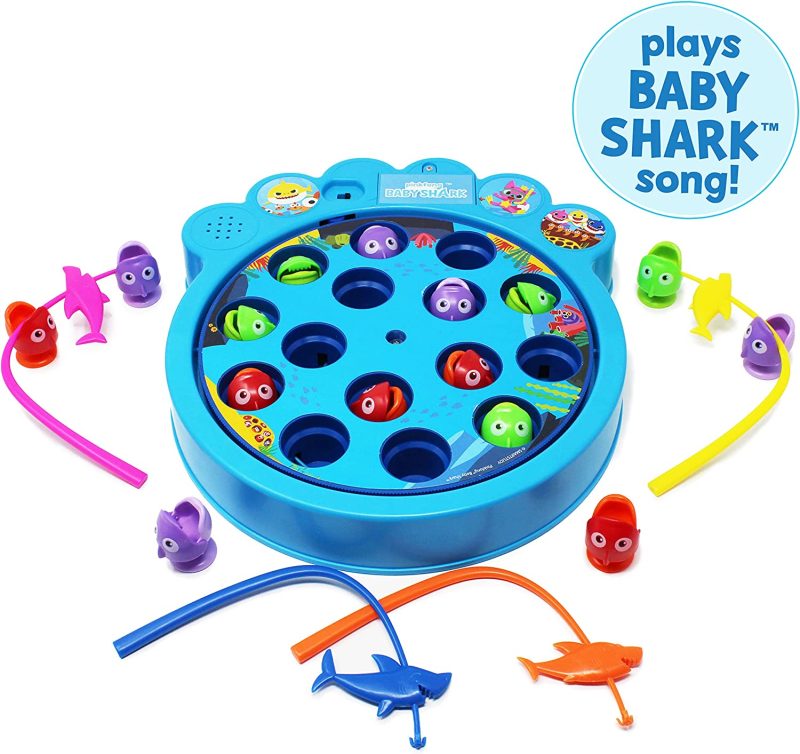 Pinkfong Baby Shark Let's Go Hunt Musical Fishing Game Learning Educational Toy Preschool Board Game Summer Toy, for Families and Kids Ages 4 and Up - Image 3
