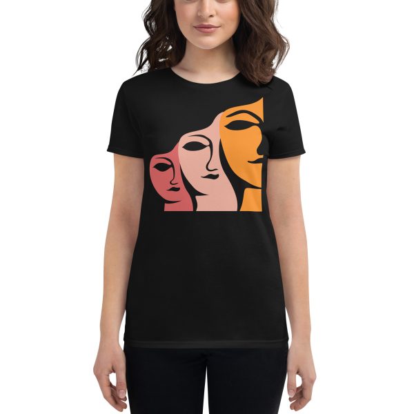 Women's short sleeve t-shirt